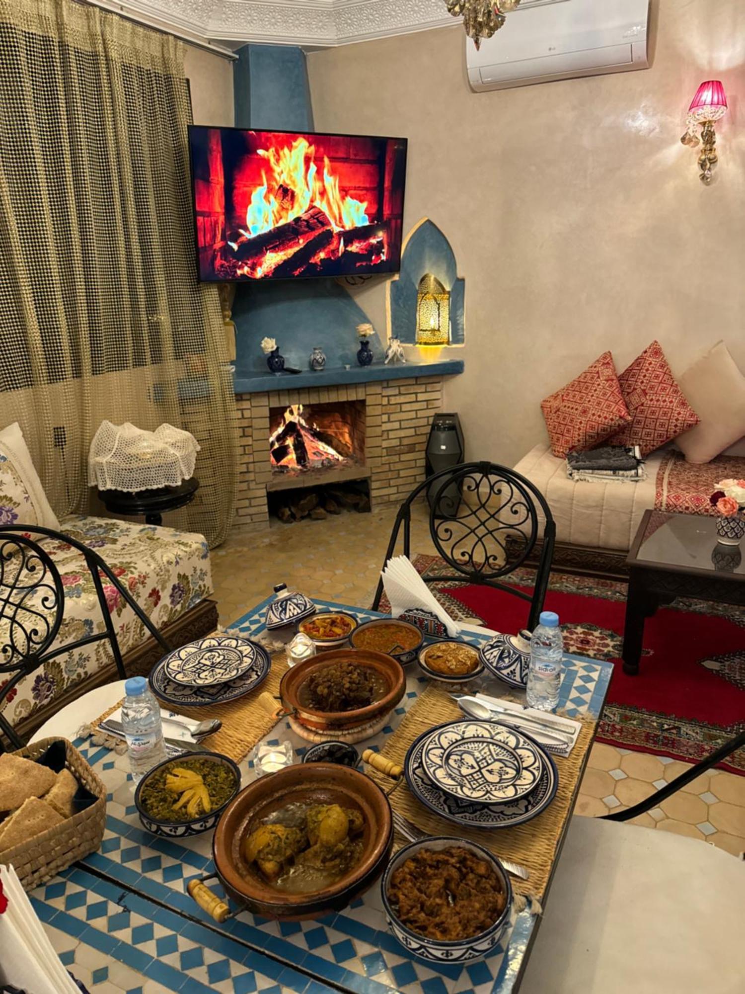 Timeskrine Riad Timskrine מראה חיצוני תמונה